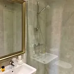 奥德旅馆 4* 马尔顿